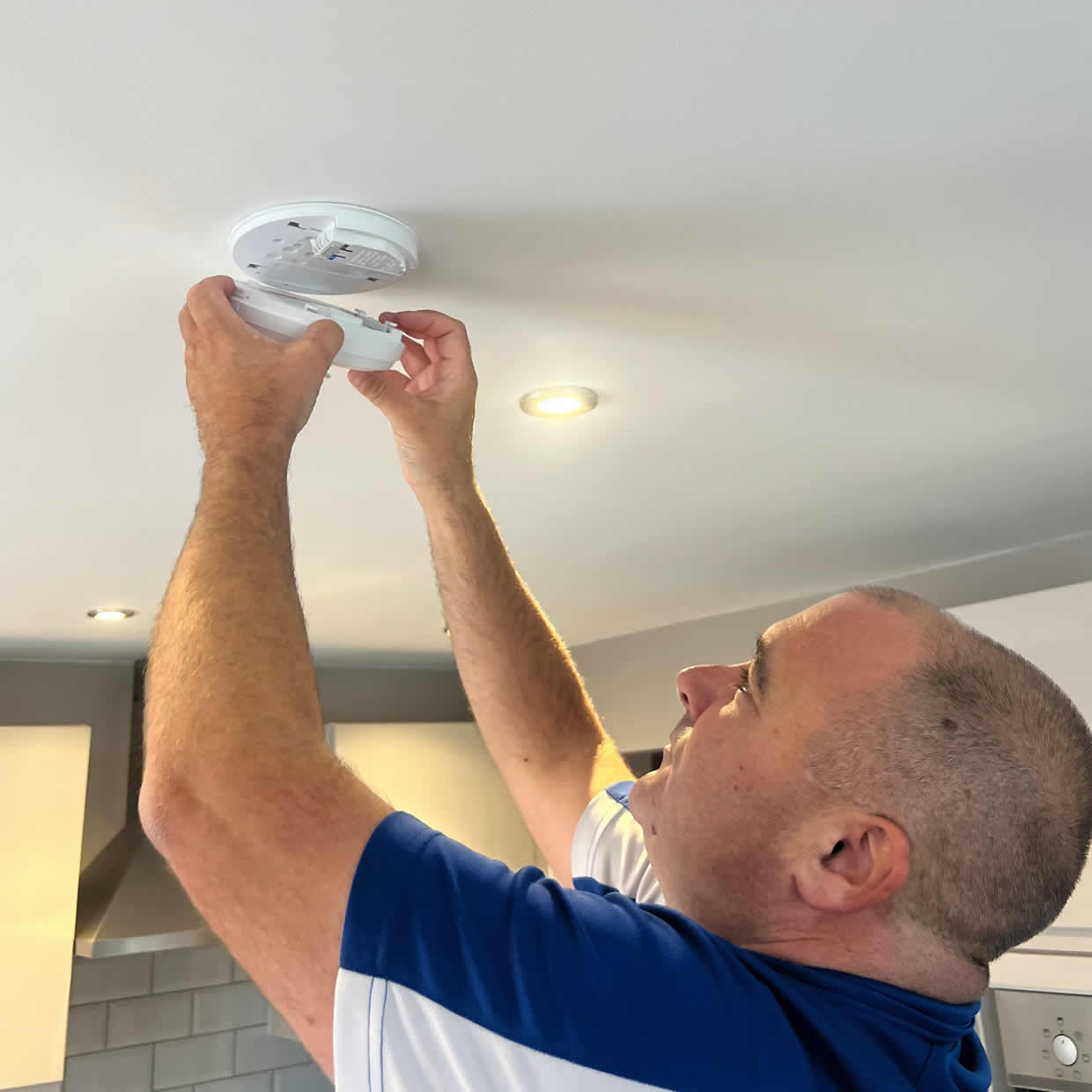 Smoke alarm installation for landlords and rental properties in Welwyn Garden City